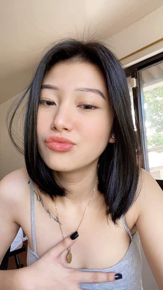 KIN8-3759-FHD-Không có sự cám dỗ của áo ngực khiến dương vật của tôi cương lên Eliana